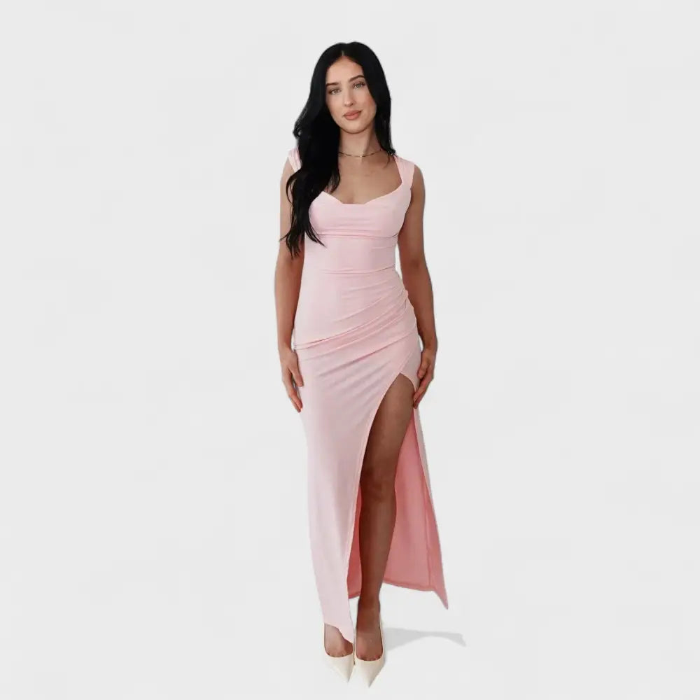 Cecilia – Vestido Elegancia con Toque Moderno