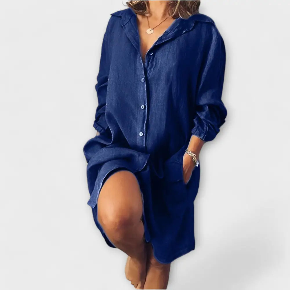 María – Blusa Clásica con Toque Chic